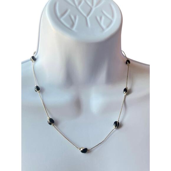 Vintage BLACK/SILVER NECKLACE - Picture 1 of 3